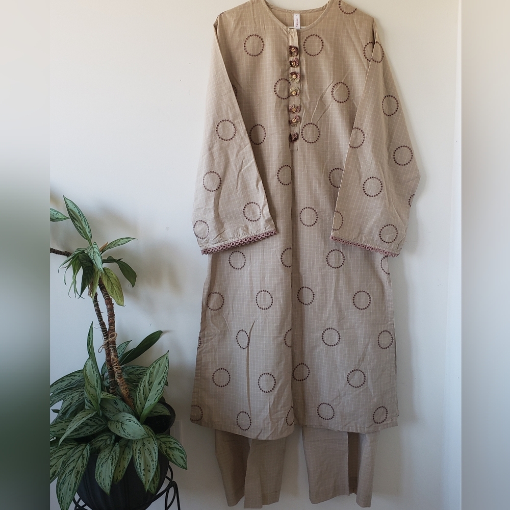Beige Kurta Outfit